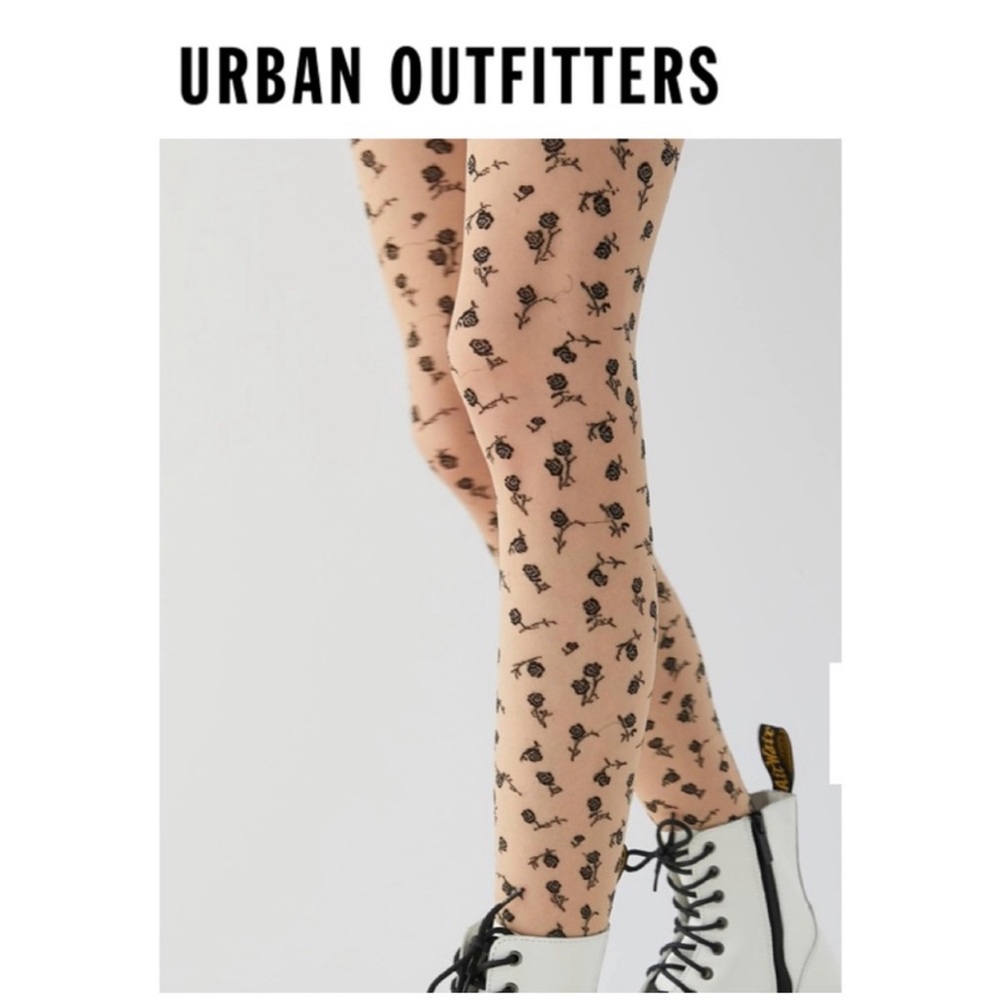 NWT Urban Outfitters Nora Lace Tight M/L